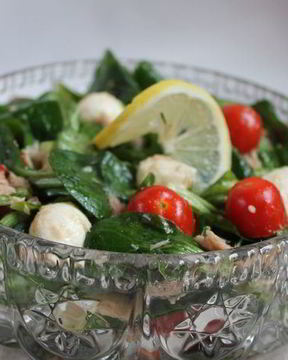 Салат с тунцом