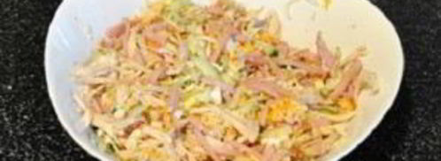 салат с ветчиной и огурцами. Шаг 3