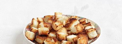 салат цезарь с копченой курицей. Шаг 4