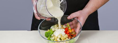 салат цезарь с курицей и беконом. Шаг 4