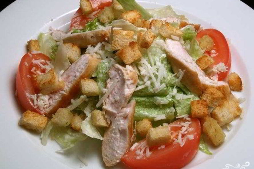 Рецепт салата цезарь с курицей копченой