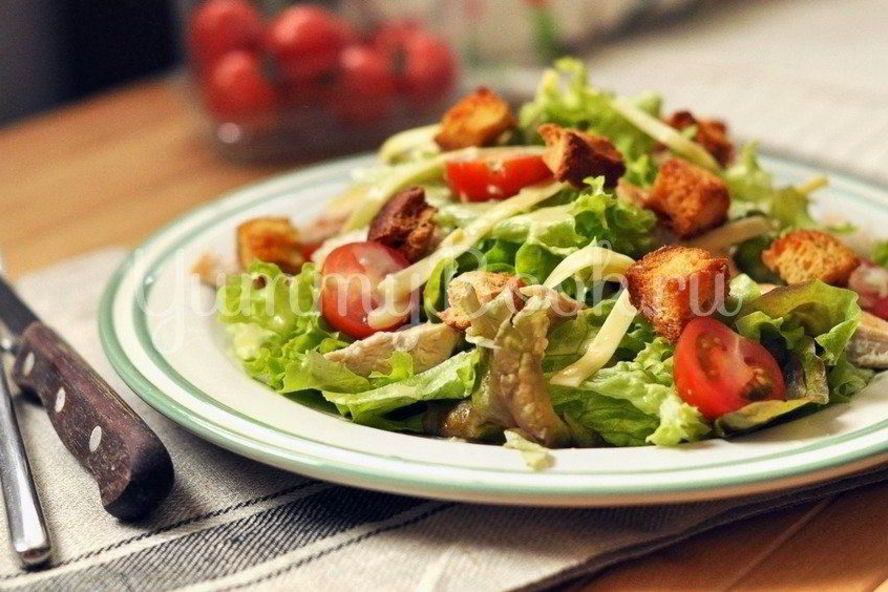 Рецепт салата цезарь с курицей