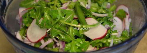 заправка для салата цезарь и салат. Шаг 4