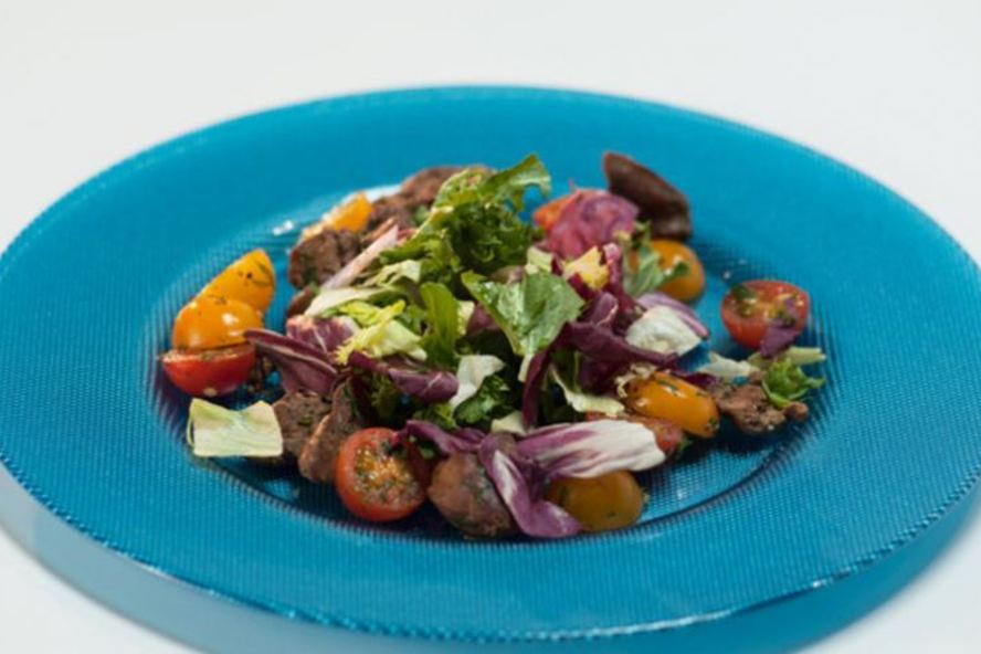 Рецепт теплого салата из куриной печенки