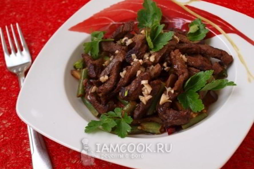 Рецепт теплого салата с говядиной