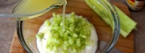 лосось по-гречески с соусом цацики. Шаг 3