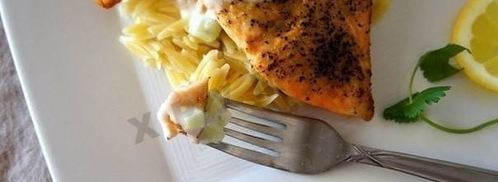 лосось по-гречески с соусом цацики. Шаг 5