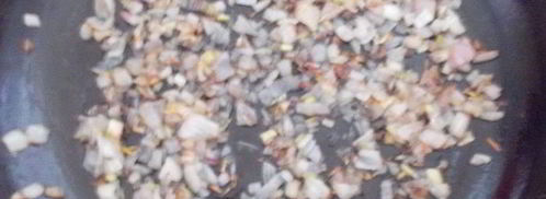 борщ, заправленный старым салом и чесноком. Шаг 3