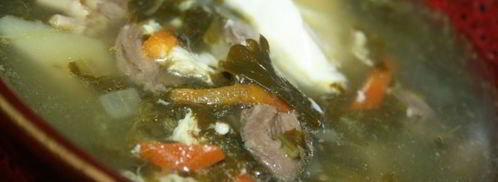 зеленый борщ со щавелем на куриных сердечках. Шаг 7