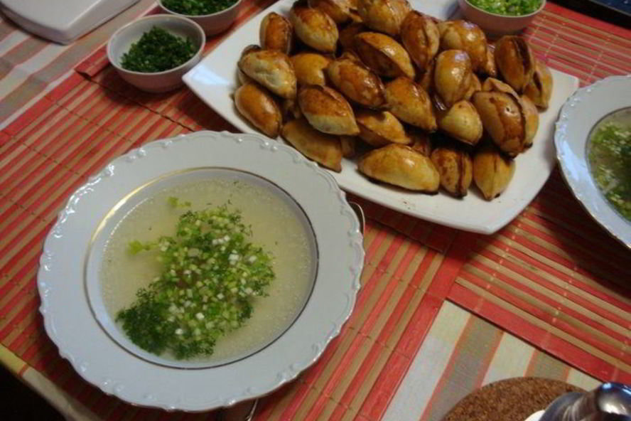 Рецепт бульона с пирожочками