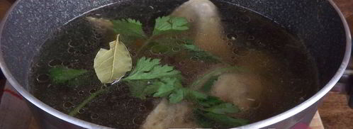 бульон с яйцом. Шаг 6