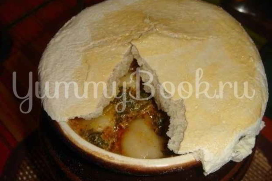 Рецепт пельменей в горшочках с печенью и бульоном