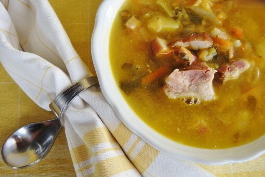 Рецепт горохового супа с беконом