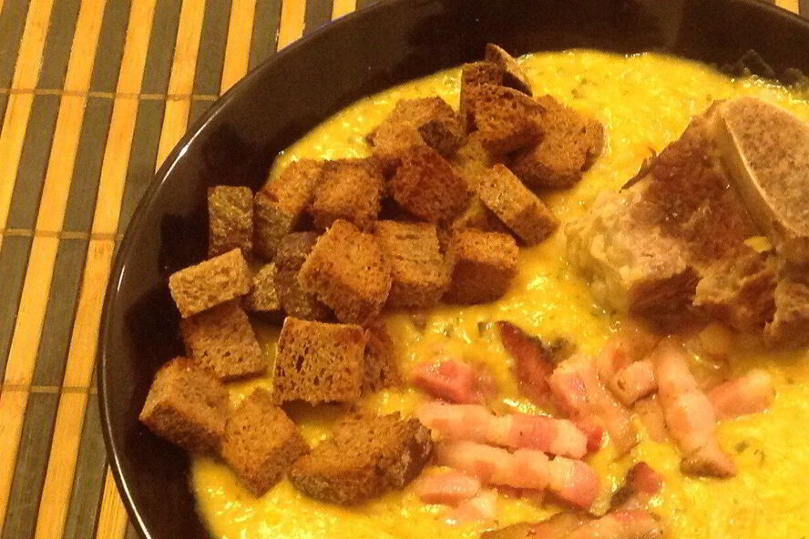 Рецепт горохового супа с говядиной и беконом