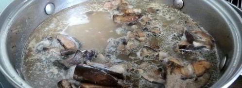 гороховый суп с копченостями и лесными грибами. Шаг 4