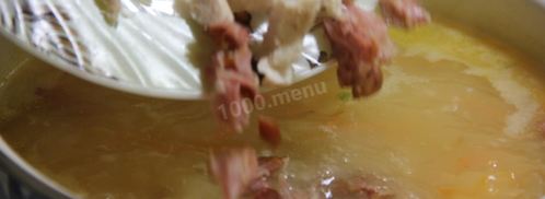 гороховый суп с копчеными ребрышками и курицей. Шаг 10