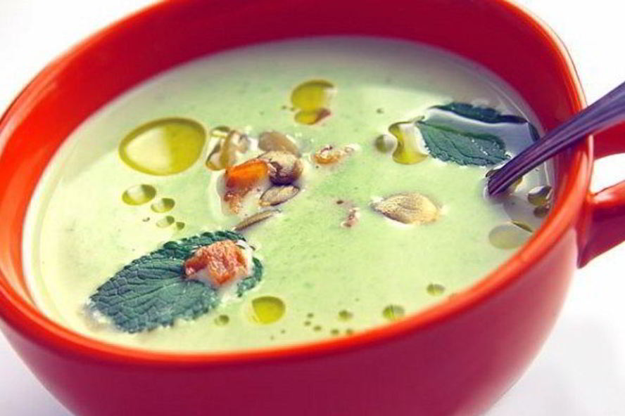 Рецепт горохового супа с мятой