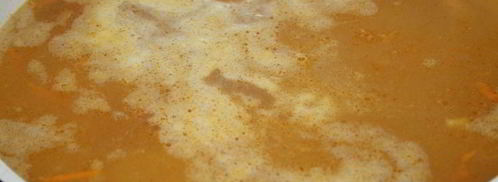 густой гороховый суп с куриной грудкой и чорризо. Шаг 5