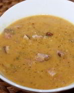 Суп гороховый с копченостями