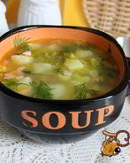 Суп из зеленого гороха с копченостями