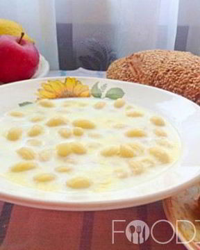 Молочный суп с клецками