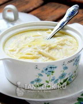 Молочный суп с макаронами