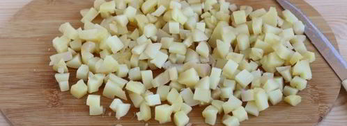 окрошка с колбасой на сыворотке. Шаг 12