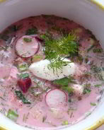 Окрошка со свеклой и курицей