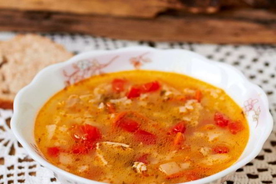 Рецепт рассольника с тунцом по-домашнему