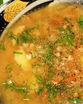 Щи из квашеной капусты с грибами