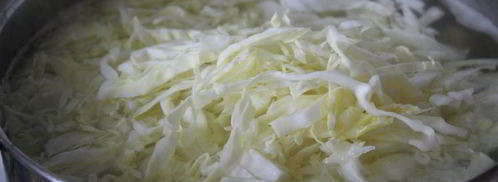 щи из молодой капусты на курином бульоне. Шаг 4