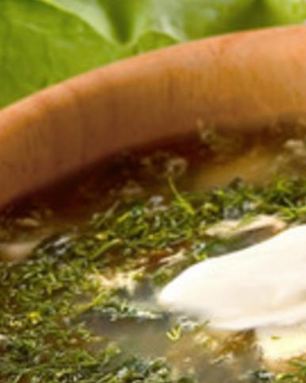 Щи из щавеля с яйцом