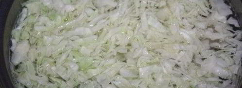 щи с консервированной фасолью. Шаг 2