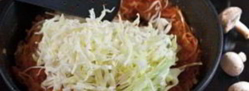 солянка из кислой капусты. Шаг 4