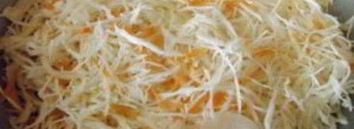 солянка из свежей капусты с грибами. Шаг 4