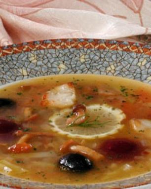 Солянка рыбная с грибами