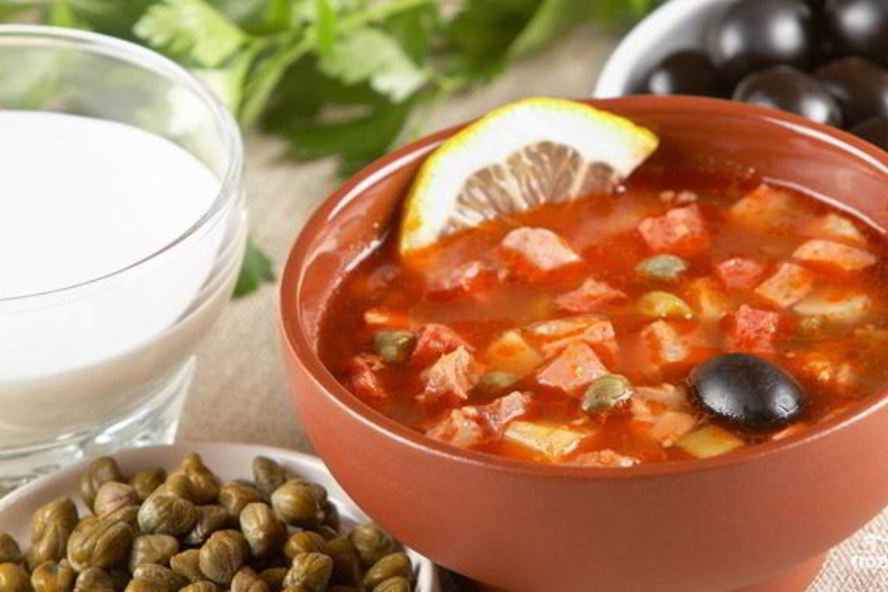 Рецепт солянки с картошкой в мультиварке