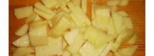 солянка с картошкой в мультиварке. Шаг 2