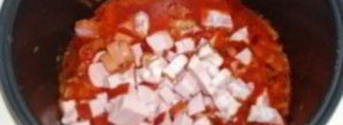 солянка с картошкой в мультиварке. Шаг 7