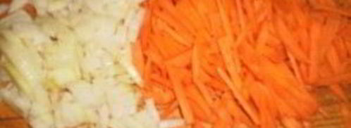 солянка с колбасой и грибами. Шаг 3