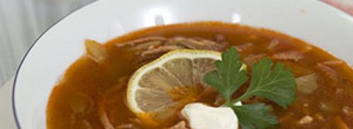 солянка с копченой грудинкой. Шаг 3