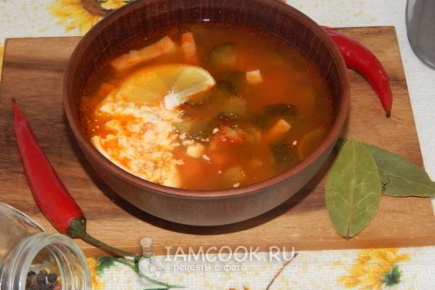 Рецепт солянки сборной мясной классической