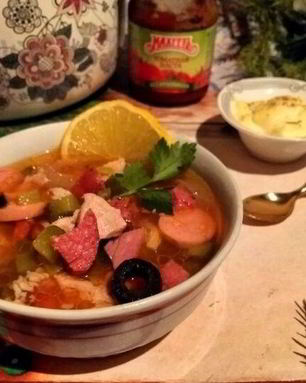 Солянка сборная мясная по-домашнему