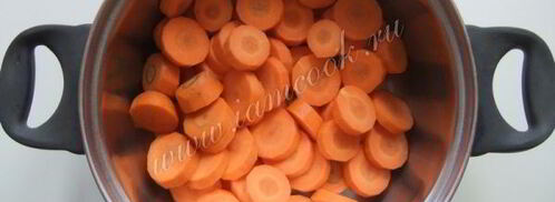 морковный суп-пюре с грушей. Шаг 3