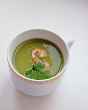 Суп-пюре из брокколи с креветками