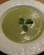 Суп-пюре из кабачков с кинзой