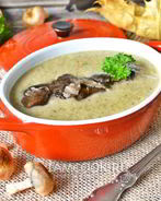 Суп-пюре из лесных грибов