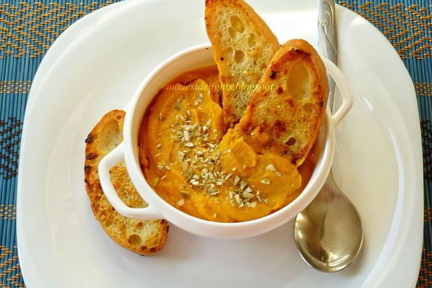 Рецепт тыквенного супа-пюре с чесночными гренками
