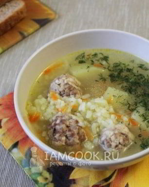 Суп с фрикадельками и рисом