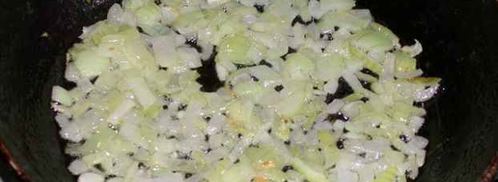 суп с картофелем, рисом свининой и цветной капустой. Шаг 34